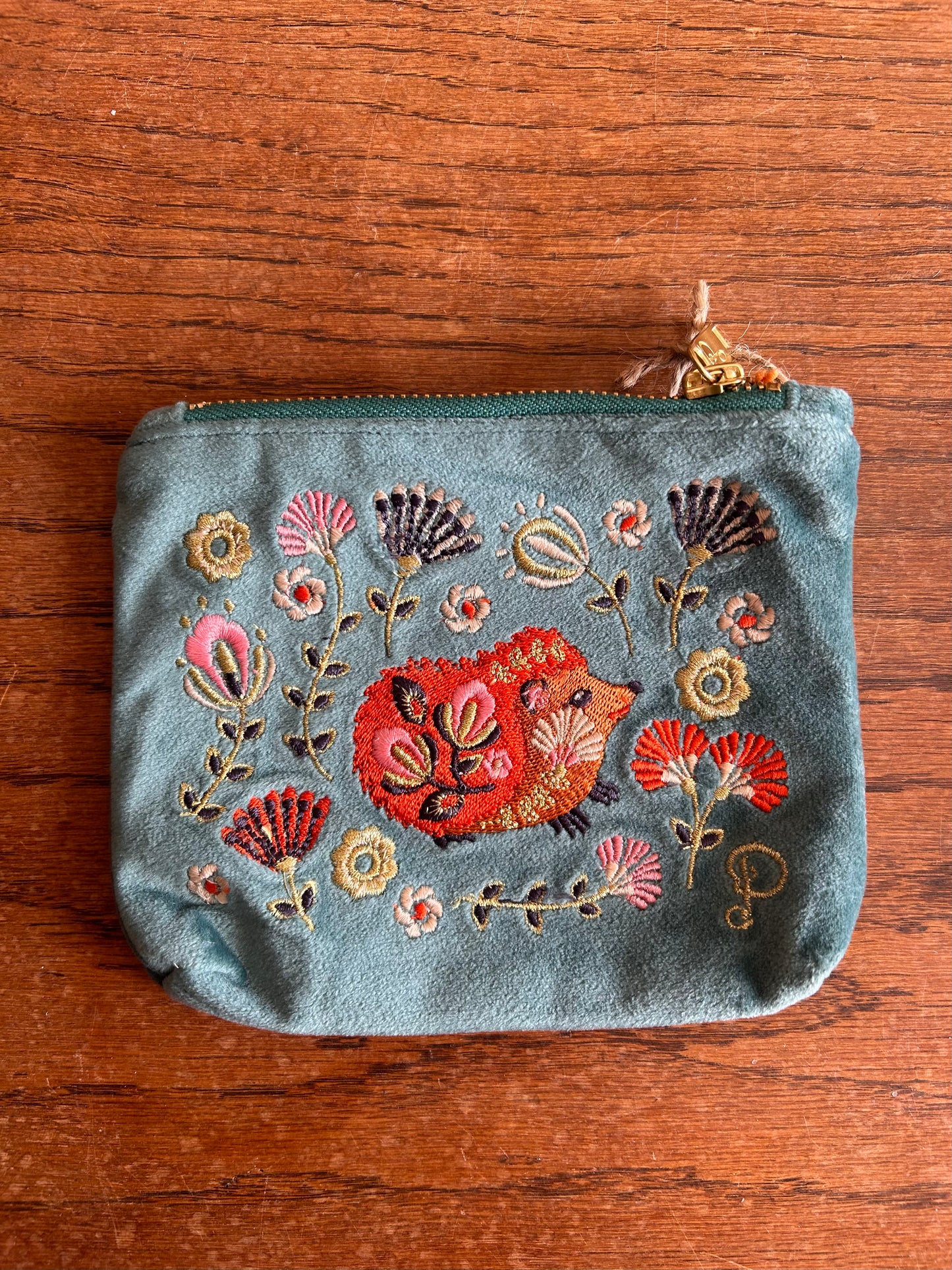 Mini Velvet Hand Embroidered Pouch – Folk Art Hedgehog (Aqua)