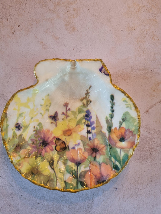Wild Meadow Floral Scallop Shell Trinket Dish