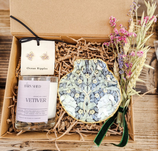 Luxury Candle, Jewellery & Decorative Shell Gift Shell Box | Botanical Gift Box| Handmade Gift| Thoughtul