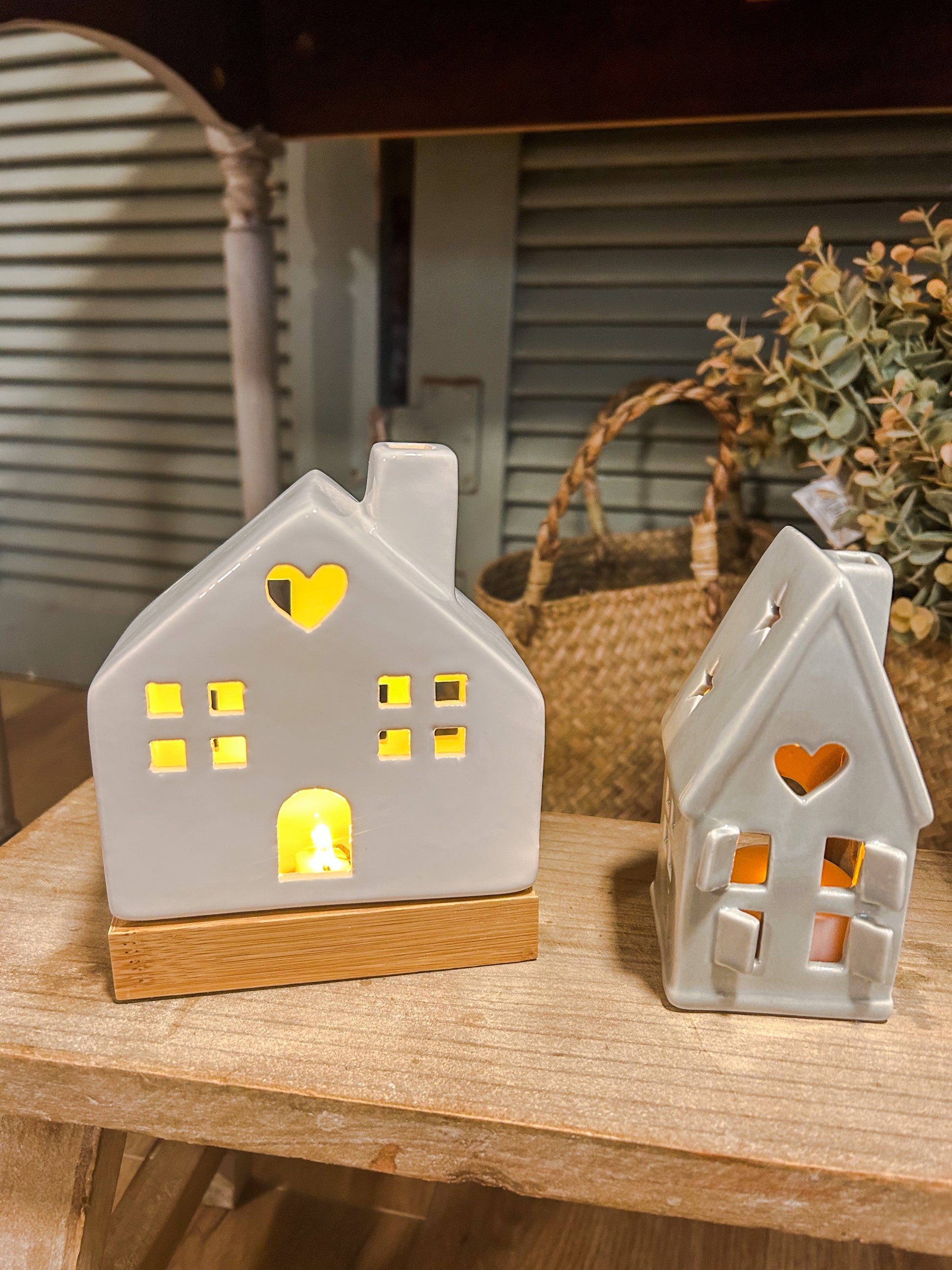 Ceramic House T-light Holder in grey-small - The Barn Shed