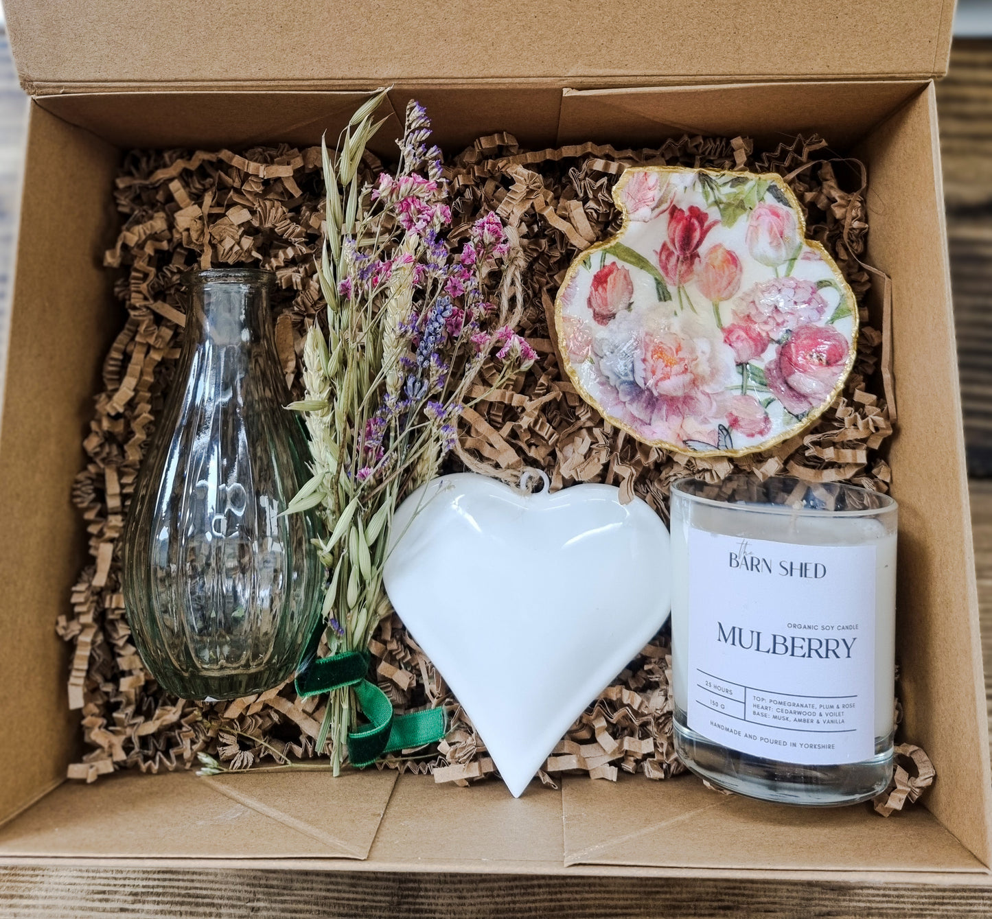 Luxury Botanical Gift Box | Candle, Decorative Shell & Floral Gift Set| New House| Self Care Gift
