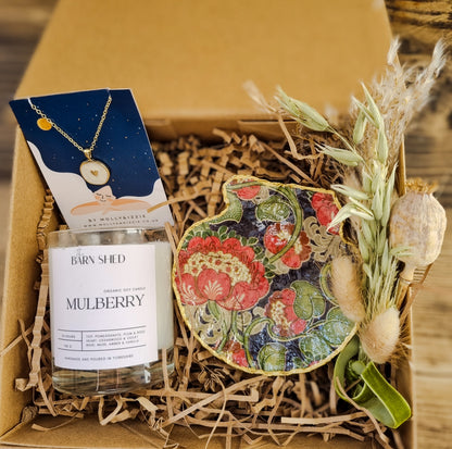 Luxury Candle, Jewellery & Decorative Shell Gift Shell Box | Botanical Gift Box| Handmade Gift| Thoughtul