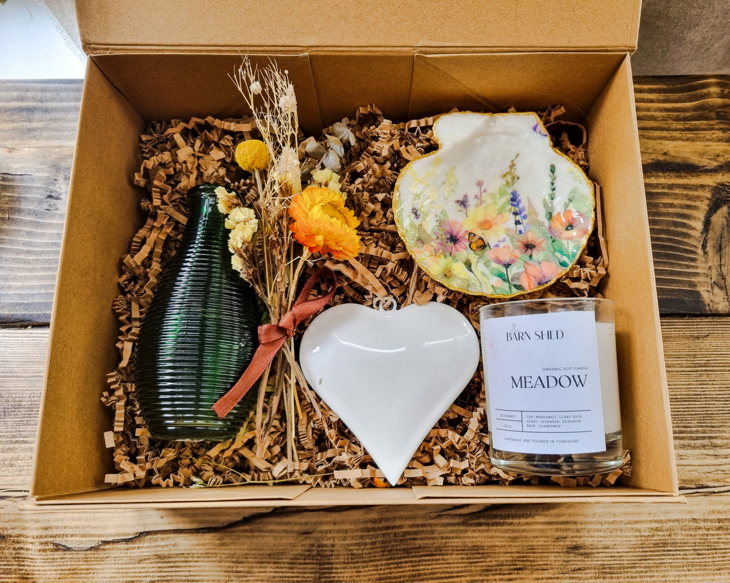 Luxury Botanical Gift Box | Candle, Decorative Shell & Floral Gift Set| New House| Self Care Gift
