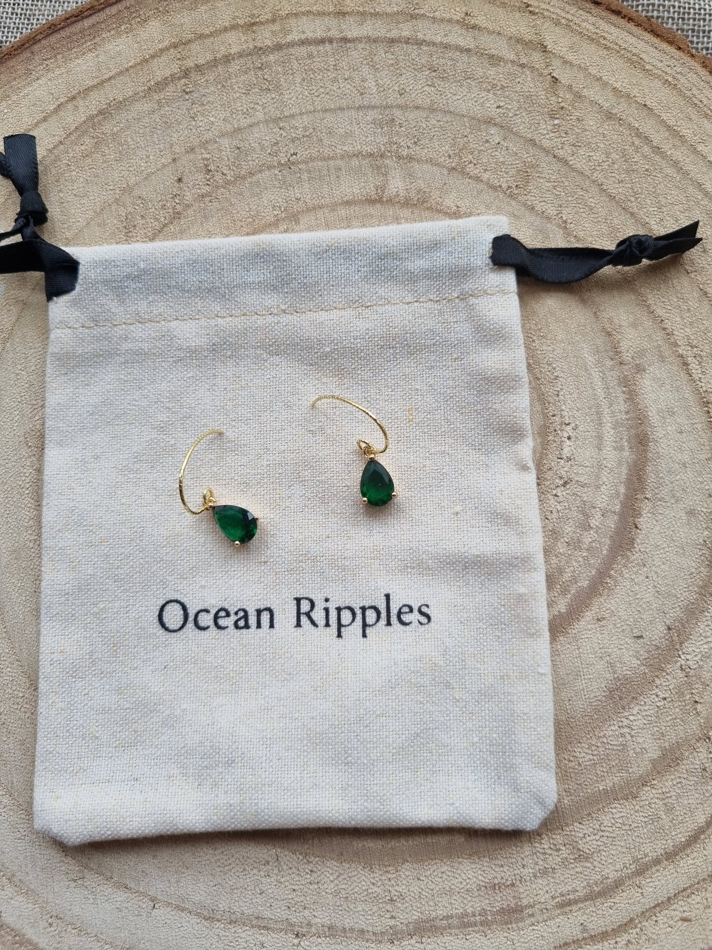 14ct Gold Plated Faceted Green Glass Drop Earrings