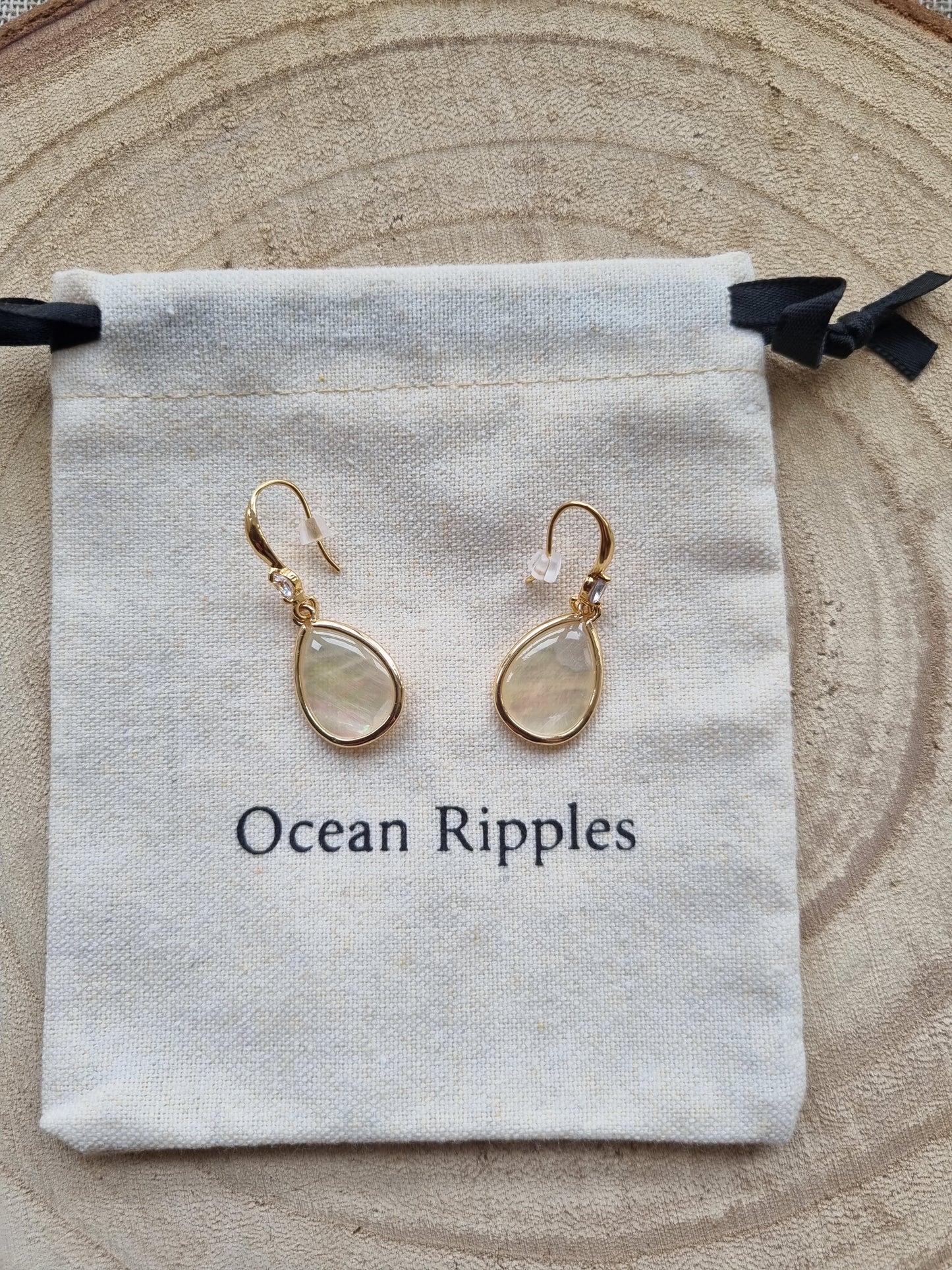 14ct Gold Plated Mother of Pearl Drop Earrings