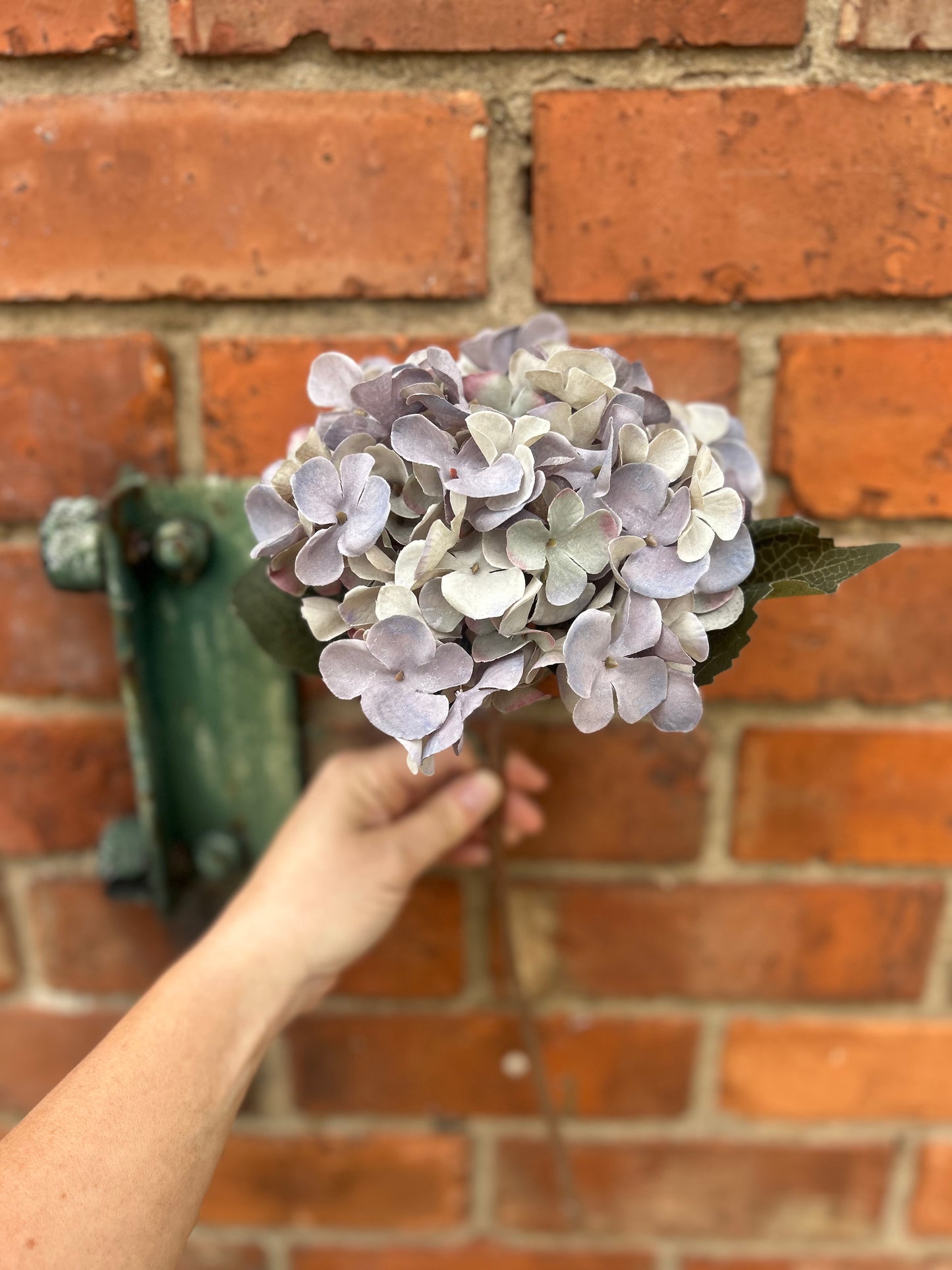 Faux Hydrangea Stem – Faded Lilac & Grey