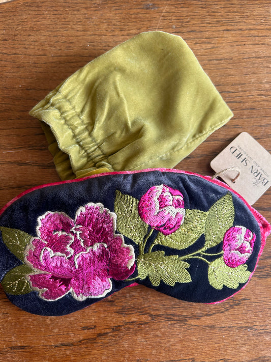 Luxury Lavender Velvet Eye Mask – Painted Peony