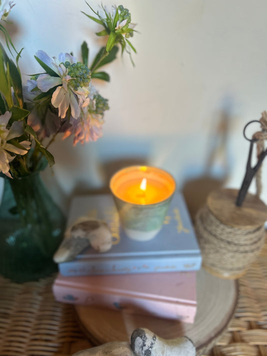 Rustic Candle - Saltstone| Refreshing Sea Salt Scent in a  Handmade Pot